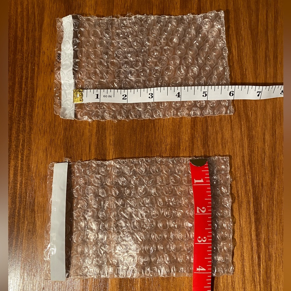 50 bubble wrap bags
Protective pouches.    
Self Sealing. Size 4 X 6